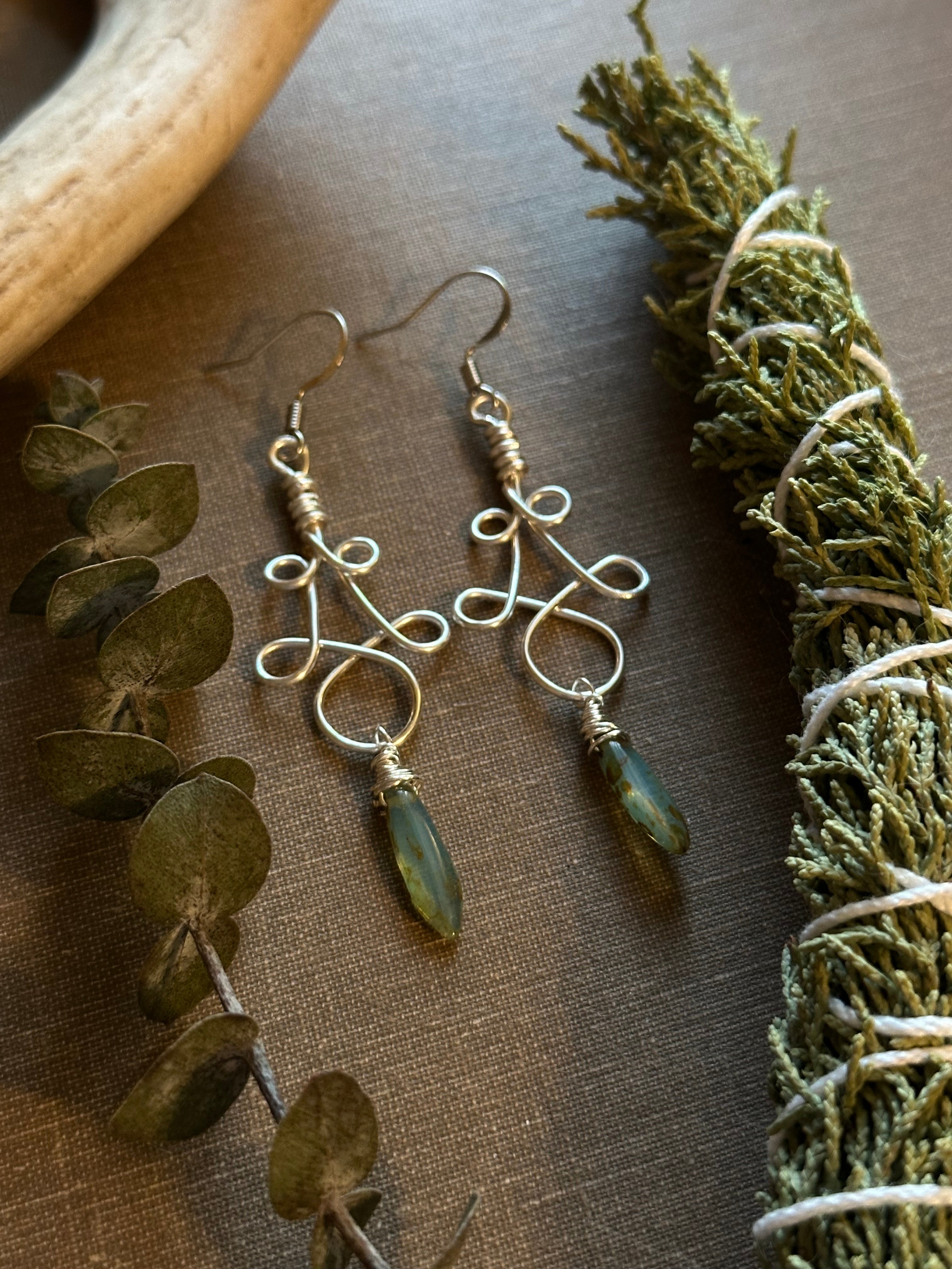 Elven Knot Leaflet Earrings